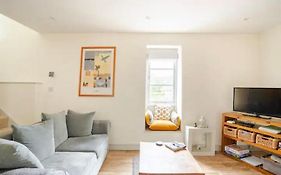 Stans Place Self Catering Cottage
